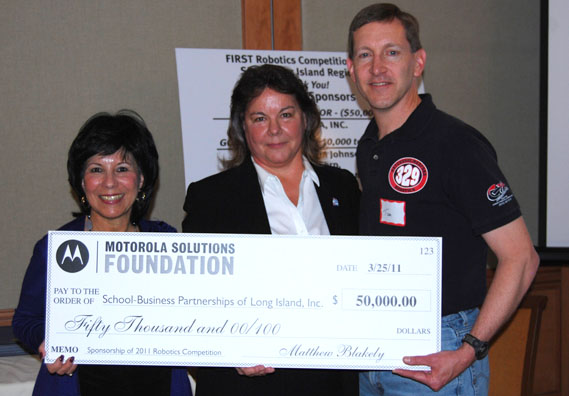 Motorola Solution Foundation Donates $50,000 towards Long Island Regional FIRST Robotics Program